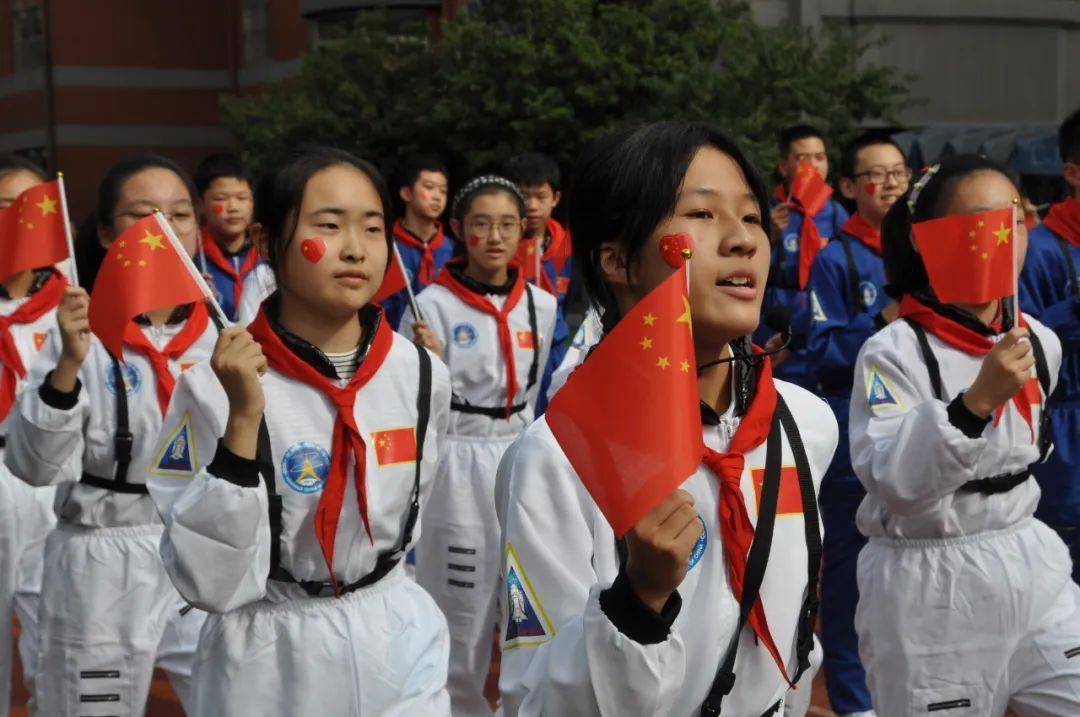 龙泉特校：快乐运动 健康同行