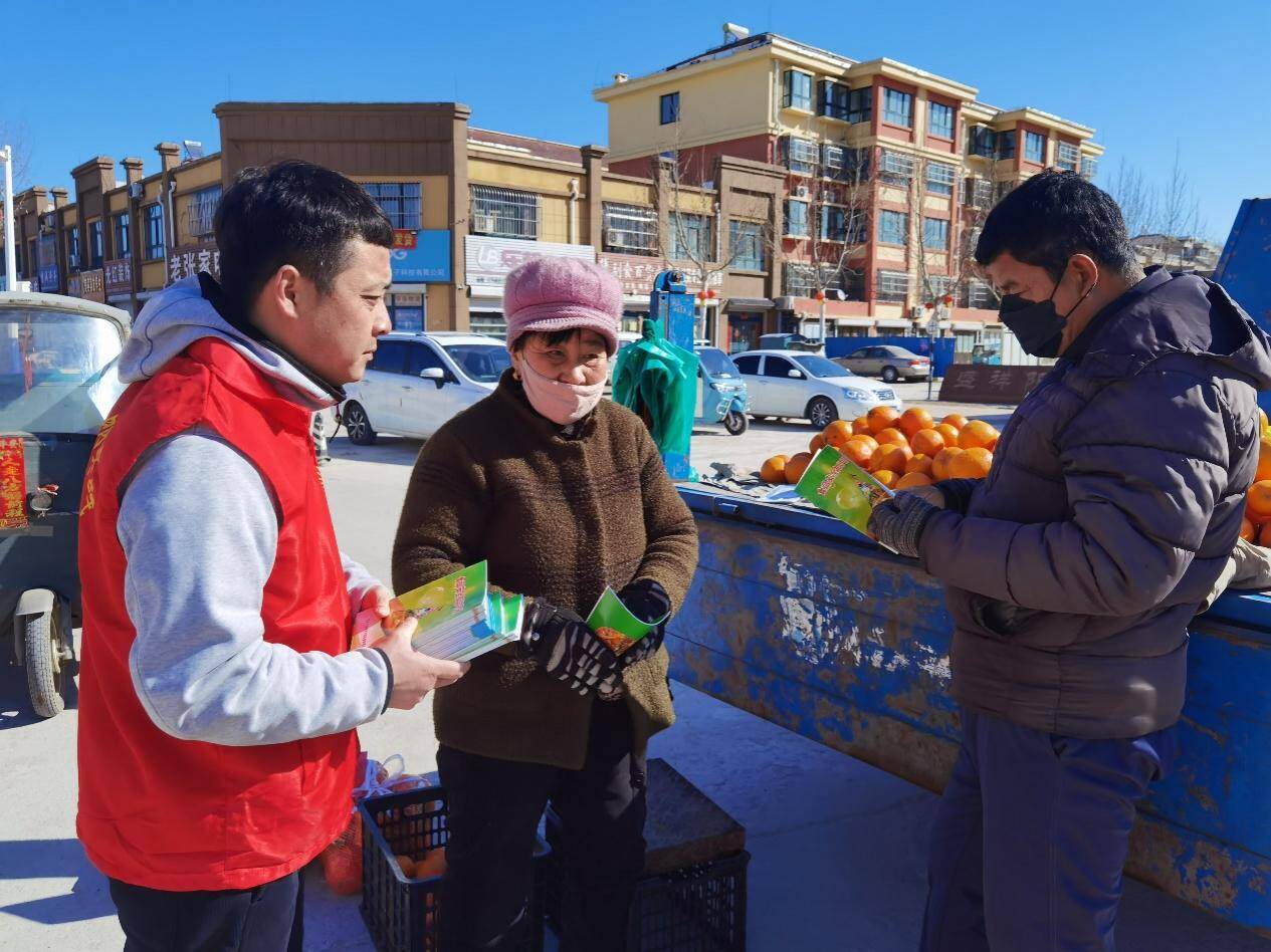 “督”促规范 “食”刻守护