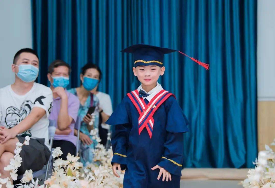 未来因你 灿若星河 城厢中心幼儿园开展大班毕业典礼