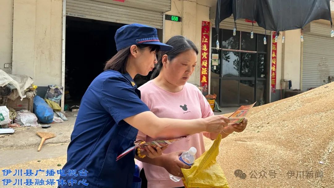 “敲门入户”零距离 反诈宣传进万家