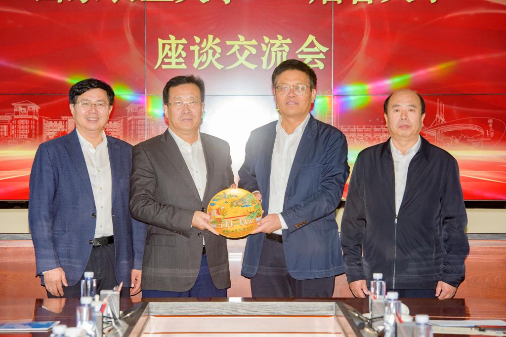 聚焦多语种办学 深化交流合作