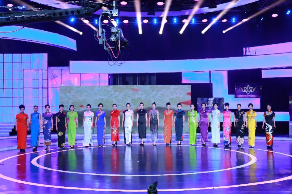 内江市桐梓坝小学校在四川省校园影视教育盛典中绽放光彩