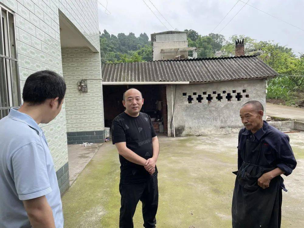 金牛区民政局开展特殊困难群体关爱巡访督导培训活动