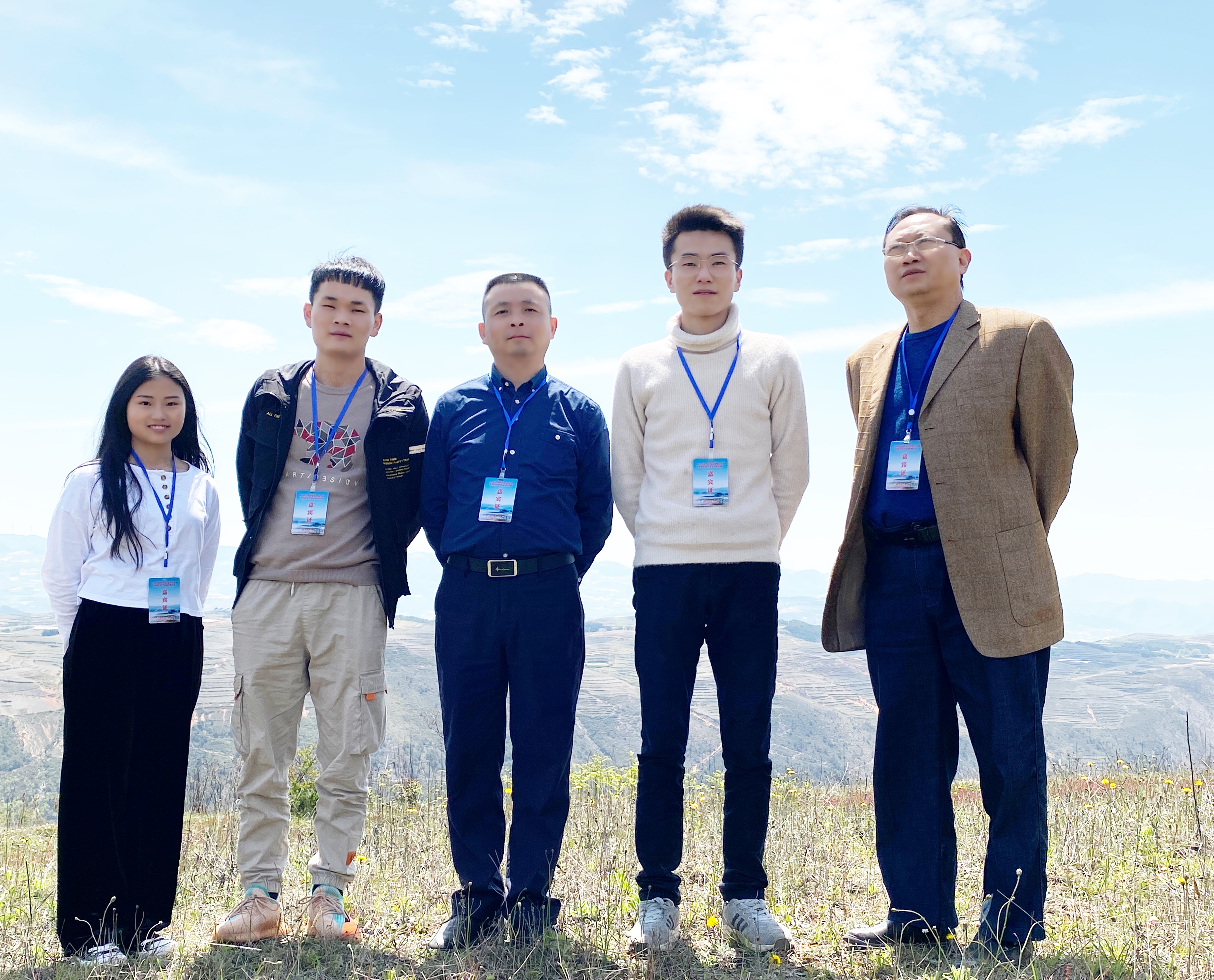 贵州作家冯飞长篇历史小说《开刃之秋》问世