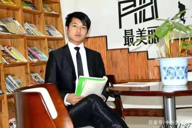 贵州作家冯飞长篇历史小说《开刃之秋》问世